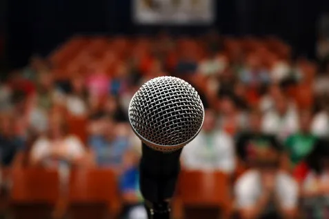 A Developers Guide to Better Presentations — Part 1, Stage Craft