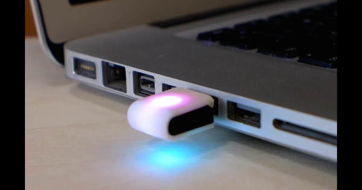 Blink(1), a Programmable Indicator for All Developer Needs